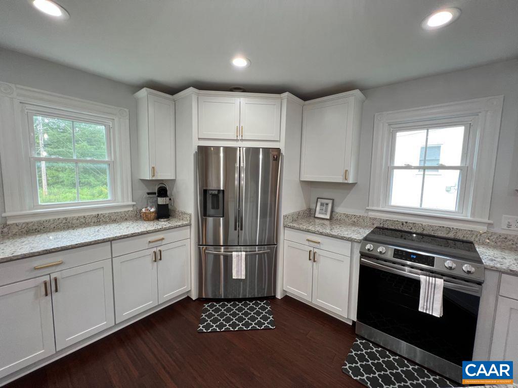 161 Avon Road Afton, VA 22920 - Photo 10 of 39 a kitchen with a sink stove and refrigerator
