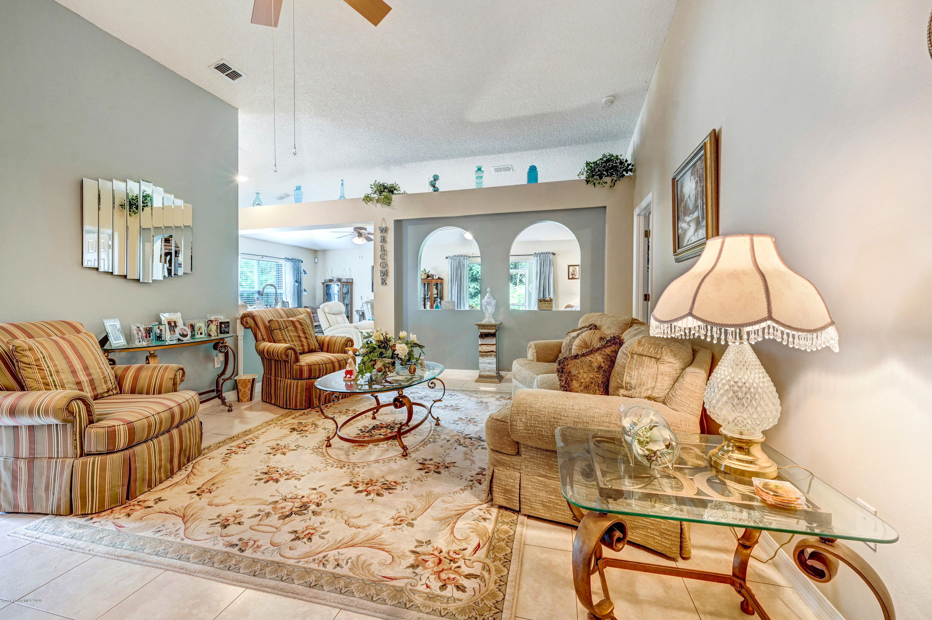 2153 Spring Creek Circle Palm Bay, FL 32905 - Photo 8 of 31 DR/LR area