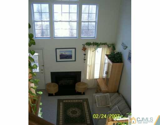 251 Hawthorne Road North Brunswick, NJ 08902 - Photo 4 of 8