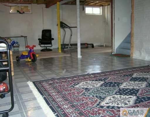 251 Hawthorne Road North Brunswick, NJ 08902 - Photo 8 of 8