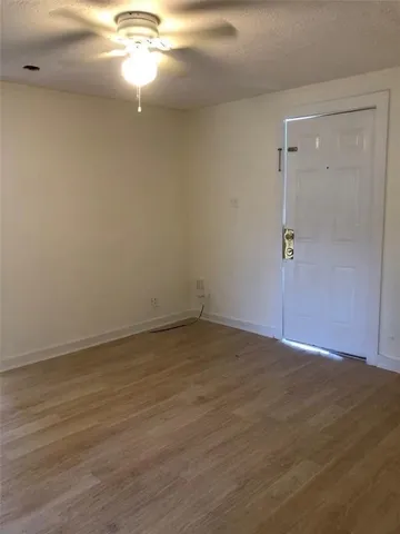 $389,900 | 902 Thomas Avenue, Pasadena, TX 77506