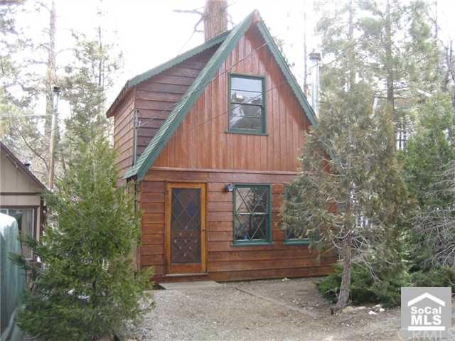 321 Riverside Avenue Sugarloaf, CA 92386 - Photo 1 of 1 FRONT VIEW