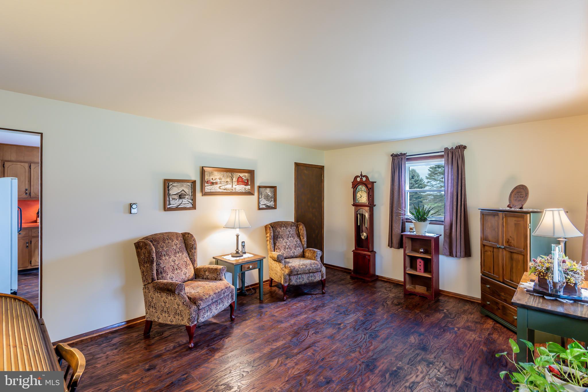 40 Texas Eastern Road Shermans Dale, PA 17090 - Photo 22 of 37 living room
