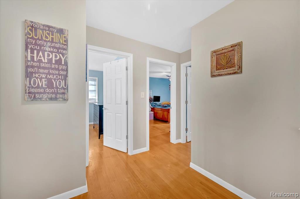 2771 Hillendale Drive Rochester Hills, MI 48309 - Photo 14 of 40