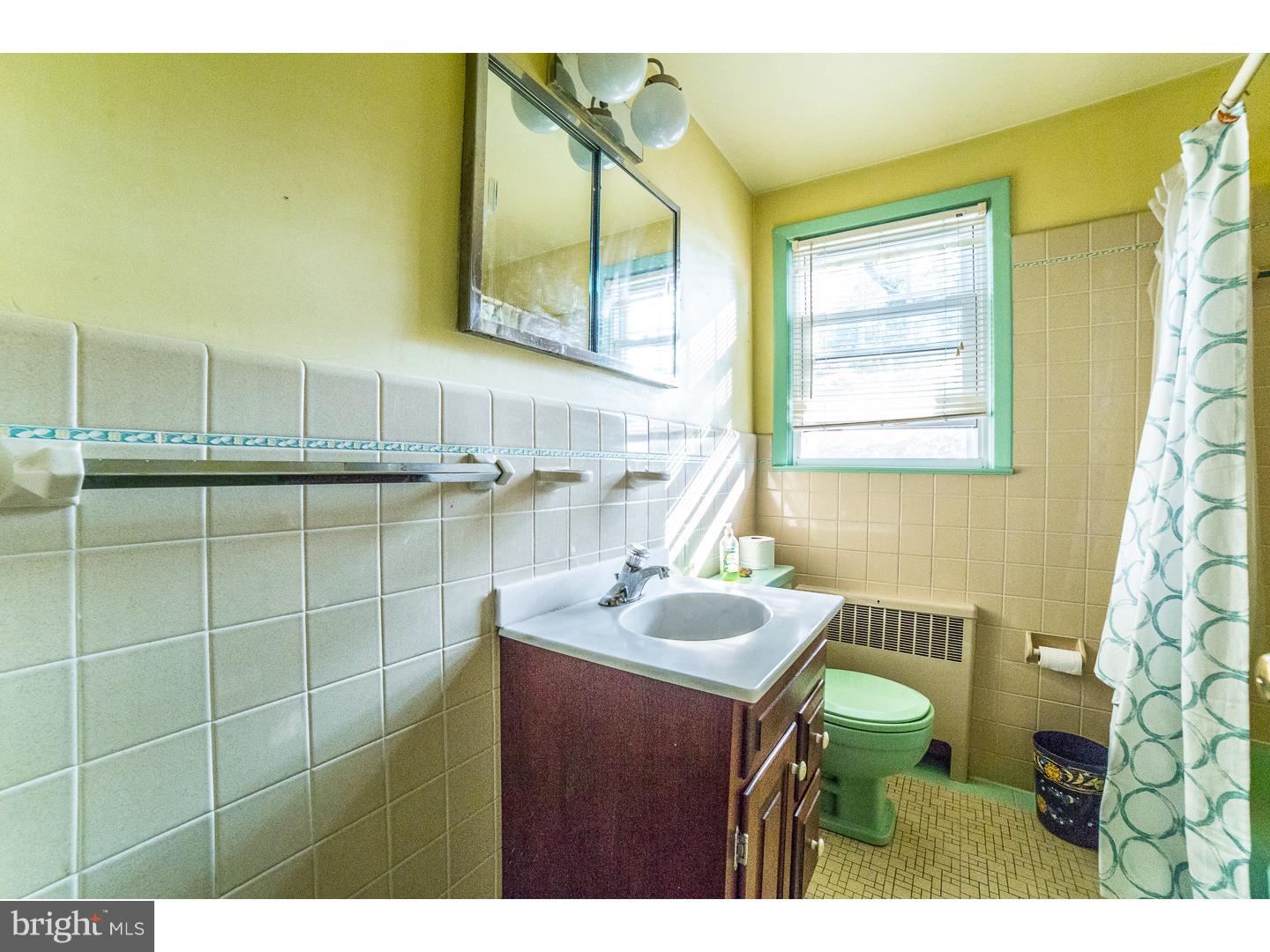 1 Donna Lane Wayne, PA 19087 - Photo 14 of 19 Bathroom