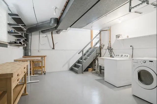 $349,999 | 1533 North Arlington Heights Road, Unit D, Arlington Heights, IL 60004