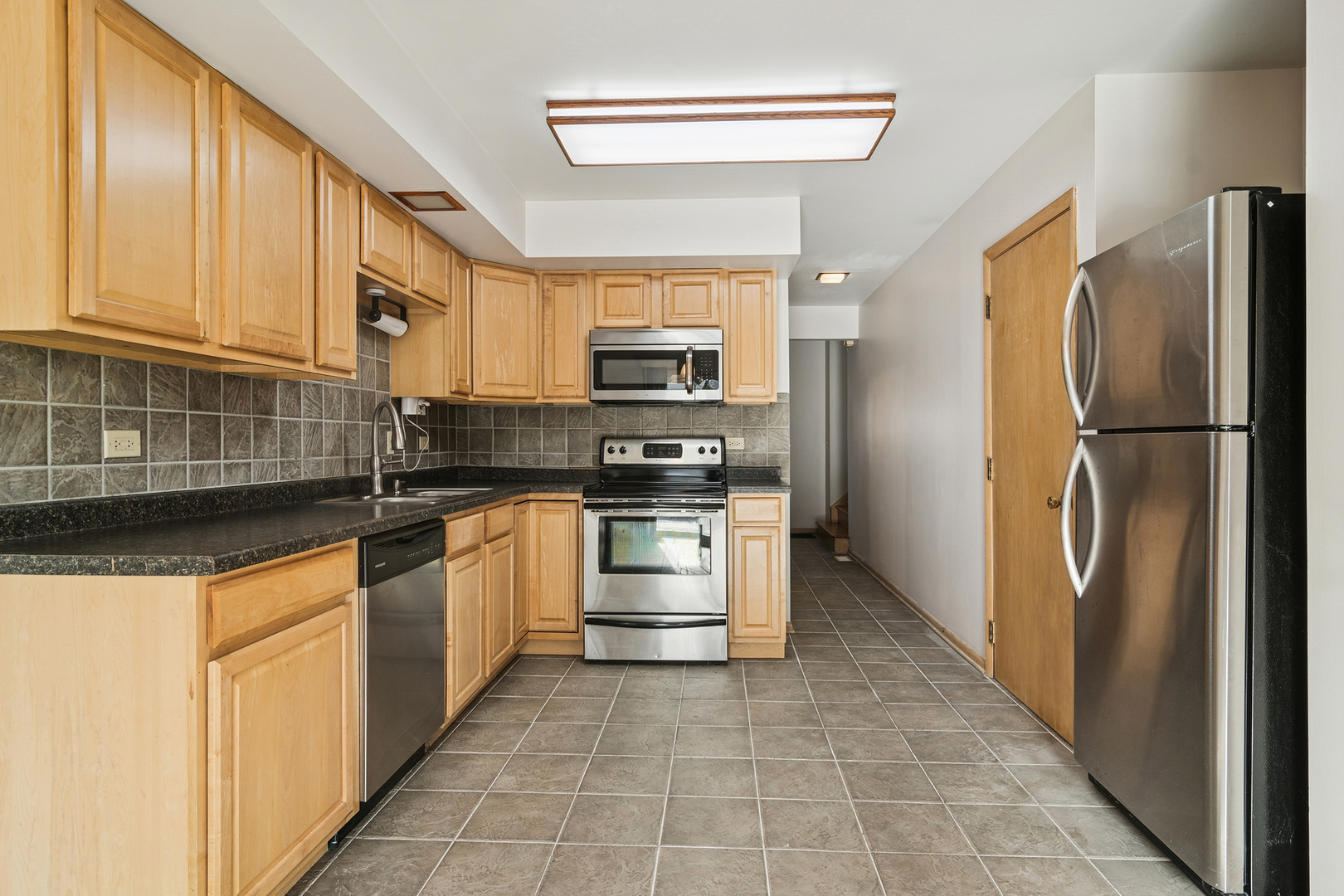 1533 North Arlington Heights Road, Unit D Arlington Heights, IL 60004 - Photo 5 of 16