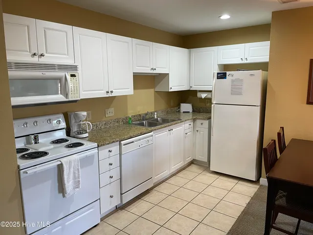 $112,500 | 490 Little River Farm Boulevard, Unit A207, Carthage, NC 28327