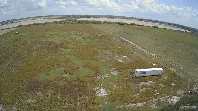 a view of an outdoor space