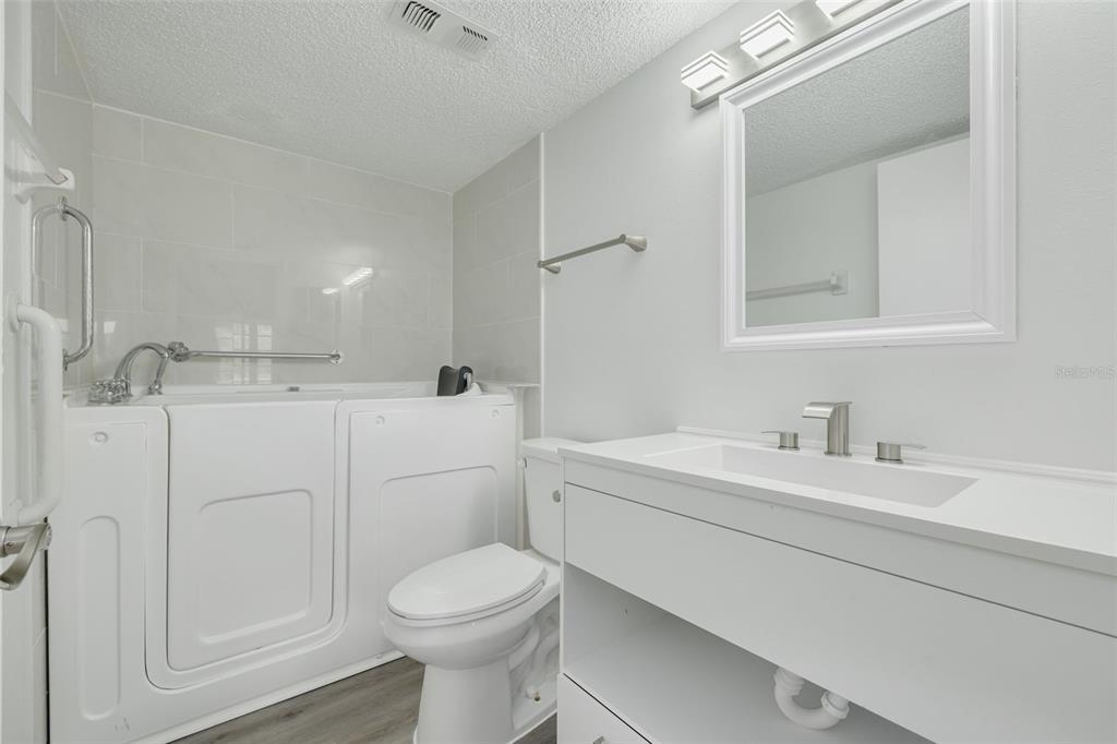 7131 Dell Road, Unit 2 New Port Richey, FL 34653 - Photo 21 of 35