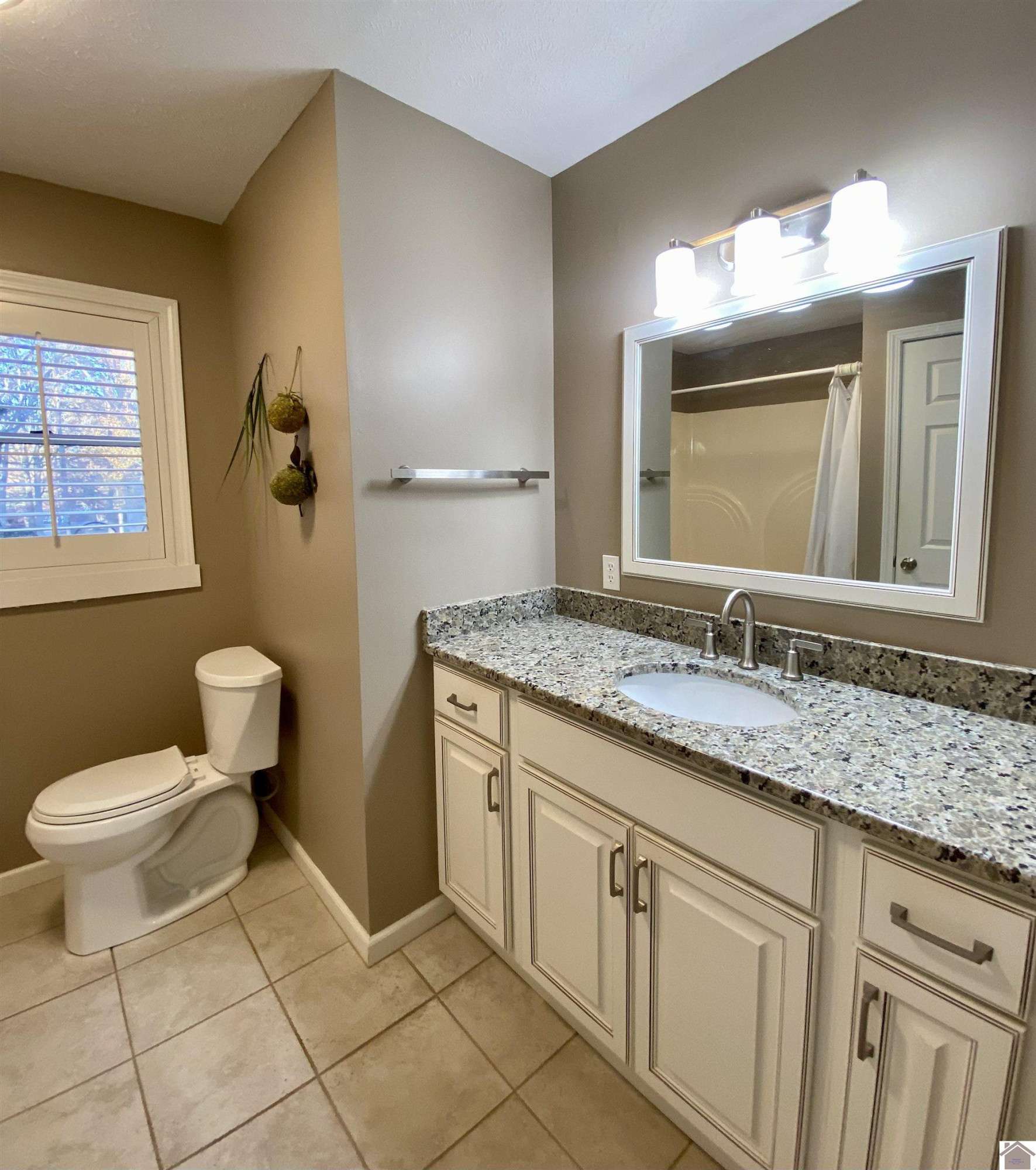 435 Lutes Road Paducah, KY 42001 - Photo 16 of 35 Photo 16