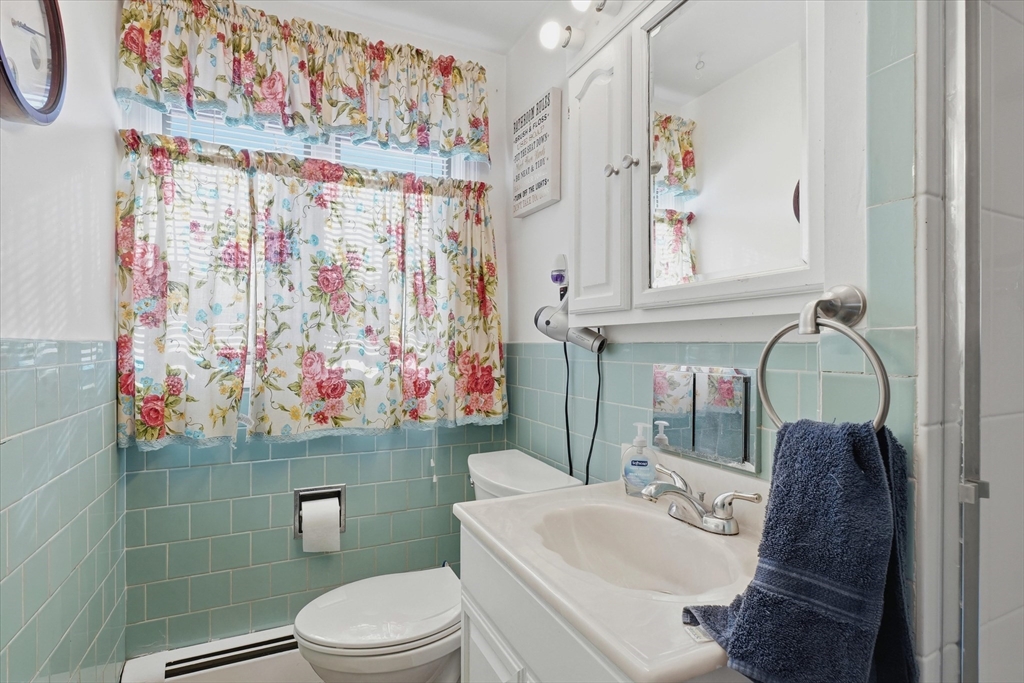 14 Ridgefield Drive Framingham, MA 01701 - Photo 28 of 40 Gallery Image 28