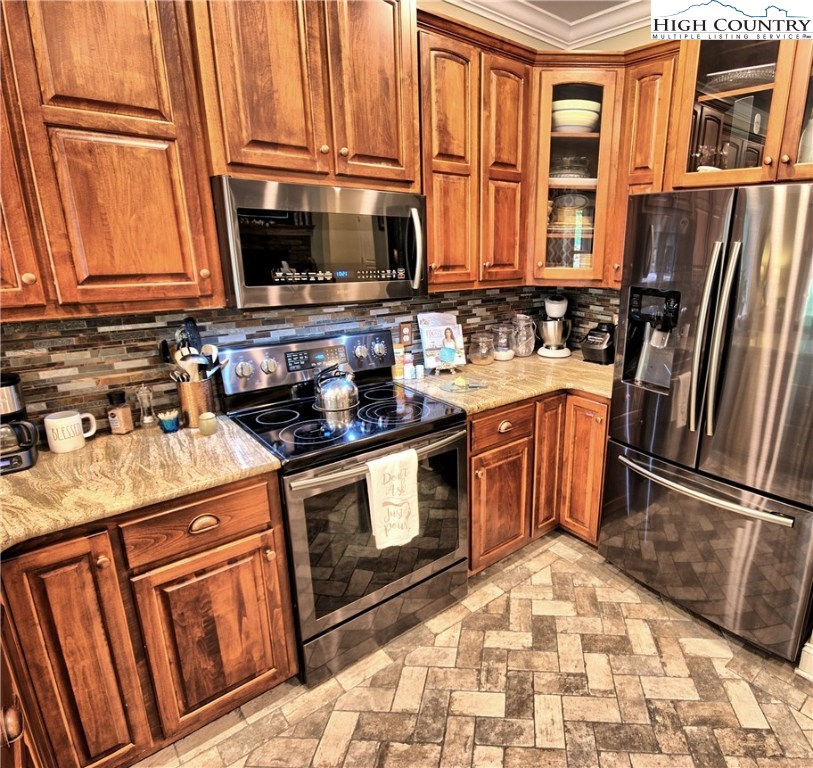 202 Flat Rock Acres Road Crumpler, NC 28617 - Photo 22 of 44 Gallery Image 22