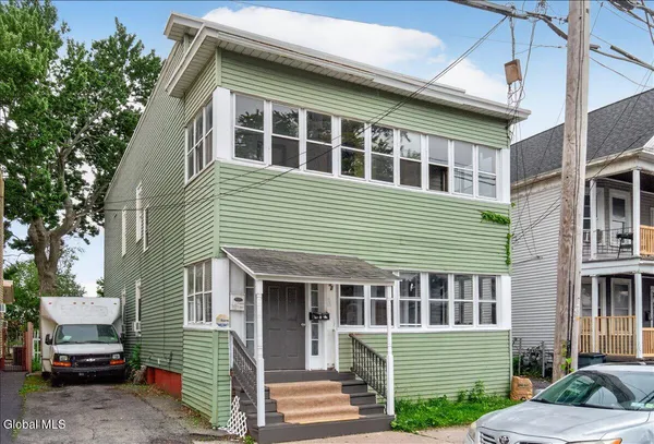 $279,900 | 302 Second Avenue, Albany, NY 12209