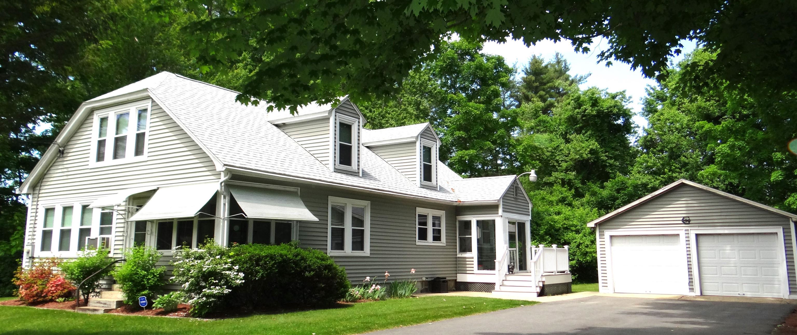 876 Bodwell Road Manchester, NH 03109 - Photo 1 of 24