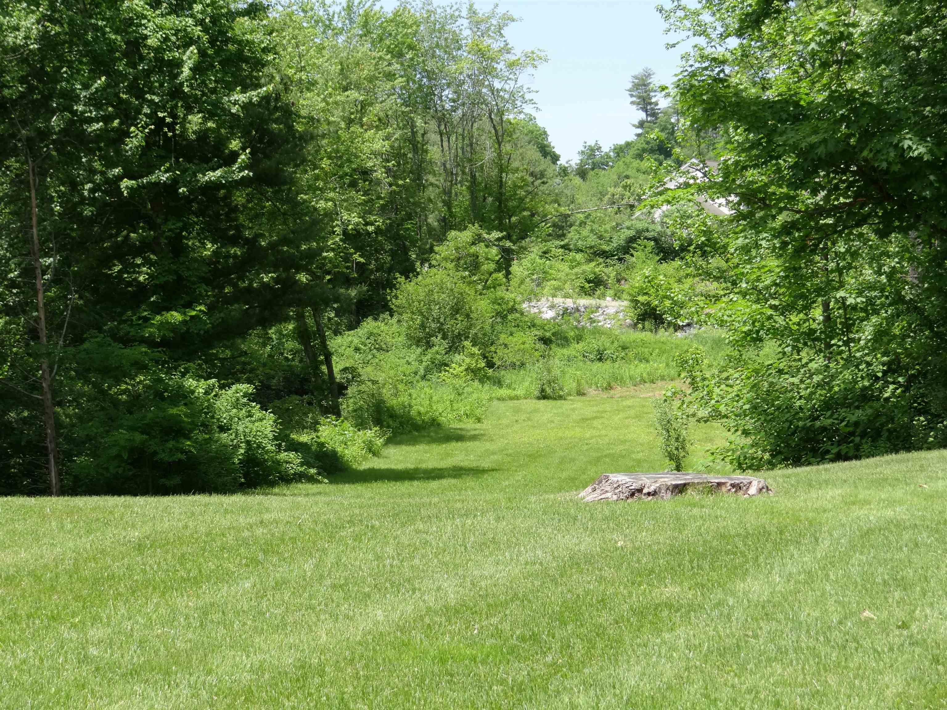 876 Bodwell Road Manchester, NH 03109 - Photo 20 of 24
