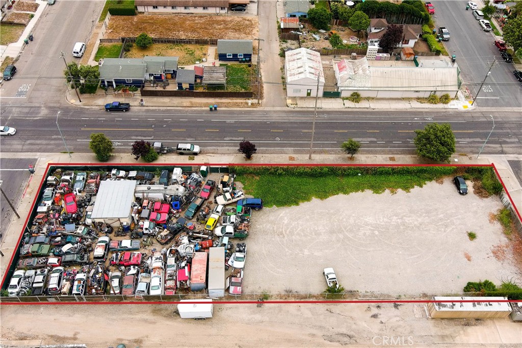 315 East Chestnut Avenue Lompoc, CA 93436 - Photo 2 of 5 a front view of building with outdoor space