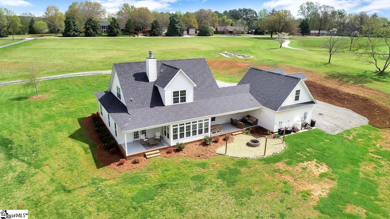 829 Mount Zion Road Wellford, SC 29385 - Photo 5 of 36 Gallery Image 5