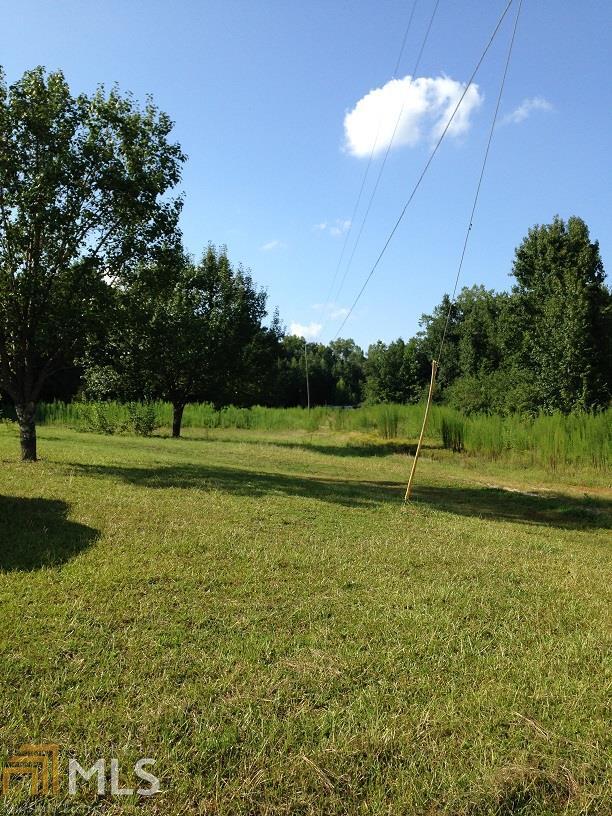 2774 Clay Brown Road, Unit TR B Hartwell, GA 30643 - Photo 1 of 1 a view of a golf course