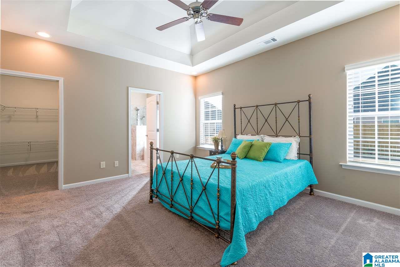 827 Michelle Manor Calera, AL 35040 - Photo 8 of 16
