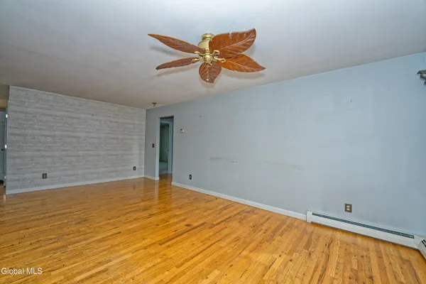 $265,000 | 122 Skyview Drive, Greenville, NY 12083