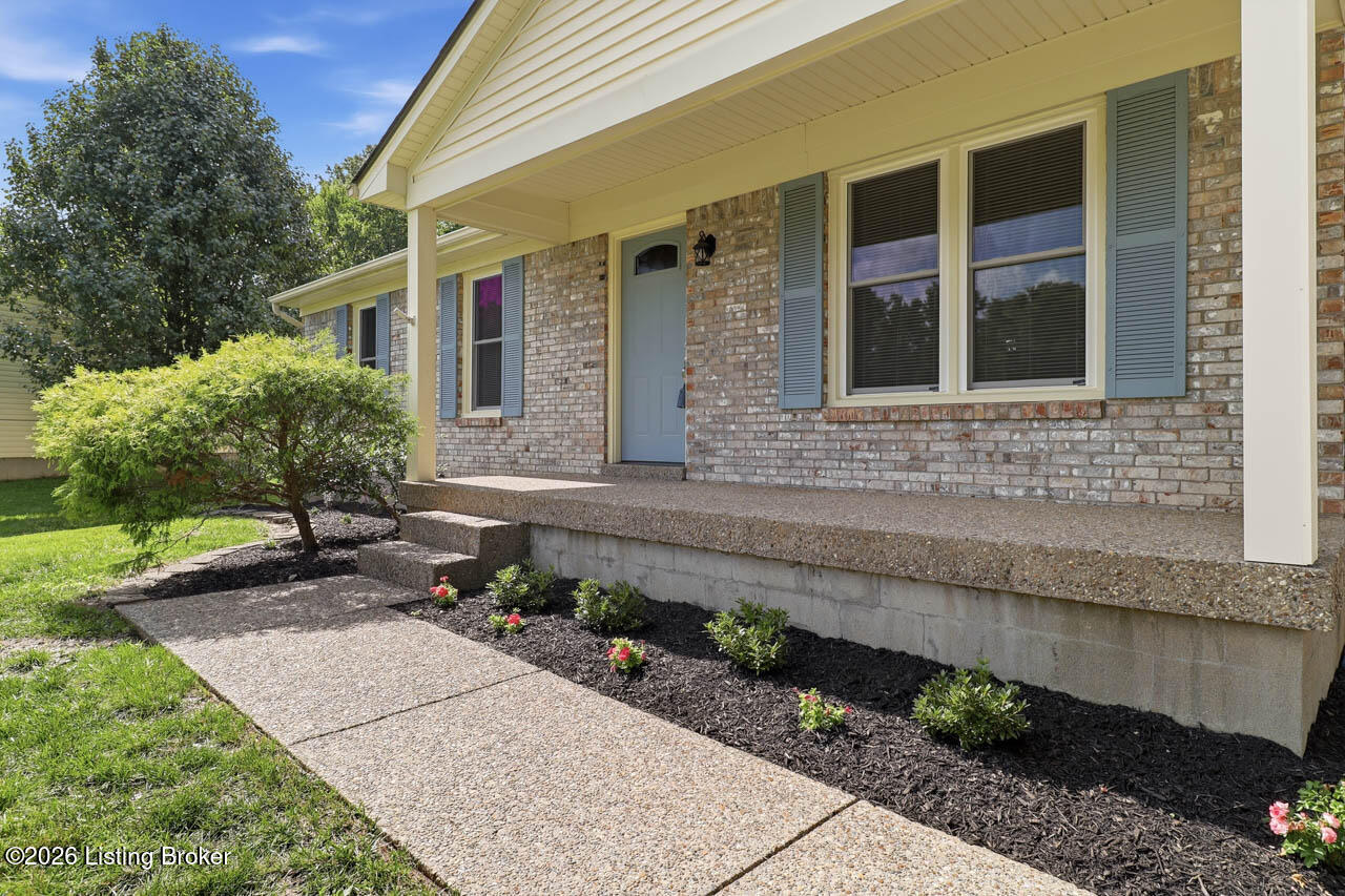 8410 Silver Fox Road Louisville, KY 40291 - Photo 38 of 40 8410 Silver Fox Rd - 5
