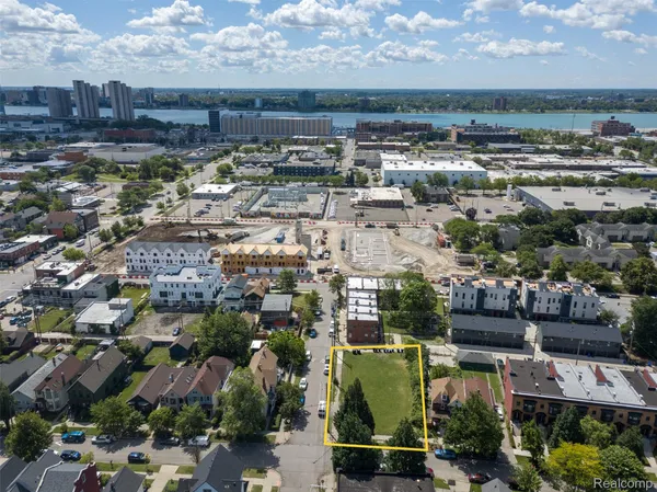 $374,900 | 1601 Leverette Street, Detroit, MI 48216