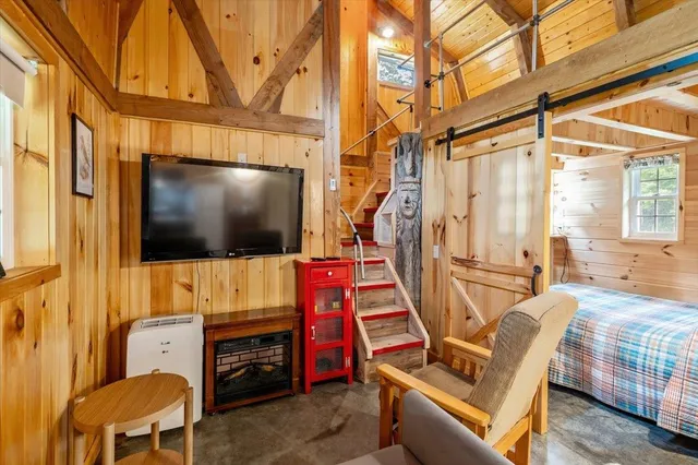 $267,000 | 88 Ponderosa Drive, Franklin, VT 05457