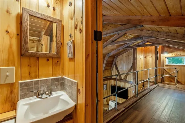 $267,000 | 88 Ponderosa Drive, Franklin, VT 05457