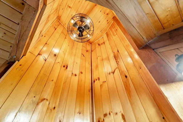 $267,000 | 88 Ponderosa Drive, Franklin, VT 05457