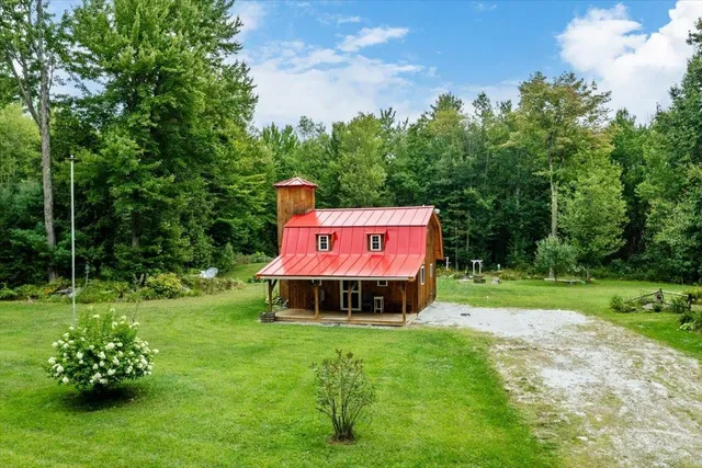 $267,000 | 88 Ponderosa Drive, Franklin, VT 05457