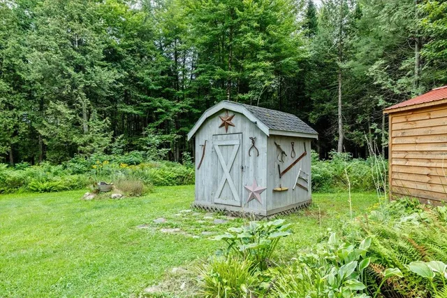 $267,000 | 88 Ponderosa Drive, Franklin, VT 05457