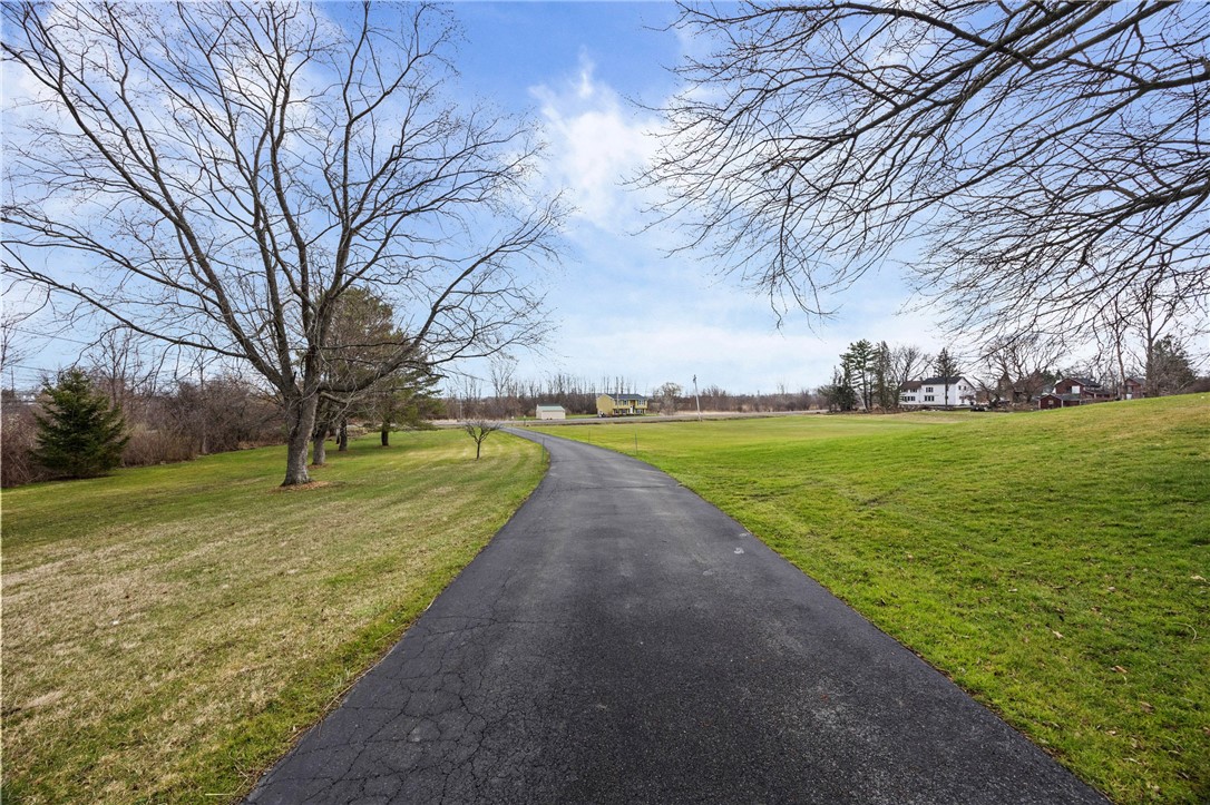 2480 Cooley Road Canandaigua, NY 14424 - Photo 34 of 50 Private Driveway