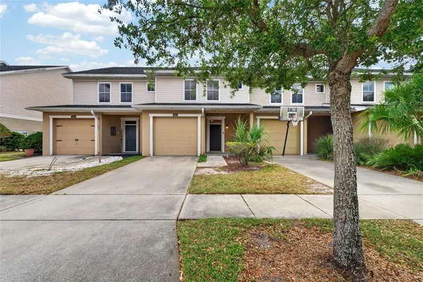 $299,500 | 5809 Leopardstown Drive, Tampa, FL 33610