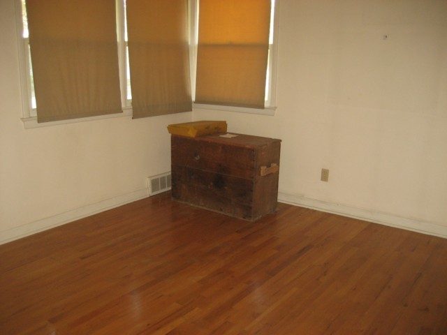 2802 North Stout Road Spokane, WA 99206 - Photo 6 of 7