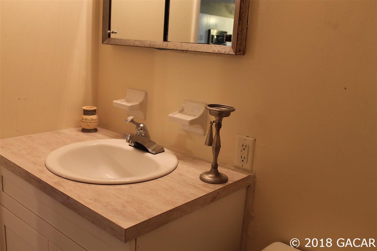705 Northwest 34th Street Gainesville, FL 32607 - Photo 16 of 26 Gallery Image 16