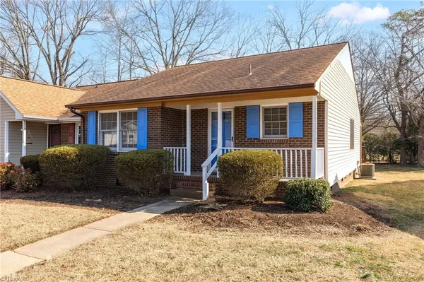 $135,000 | 716 Meadowgreen Village Drive, Unit 4A, Eden, NC 27288