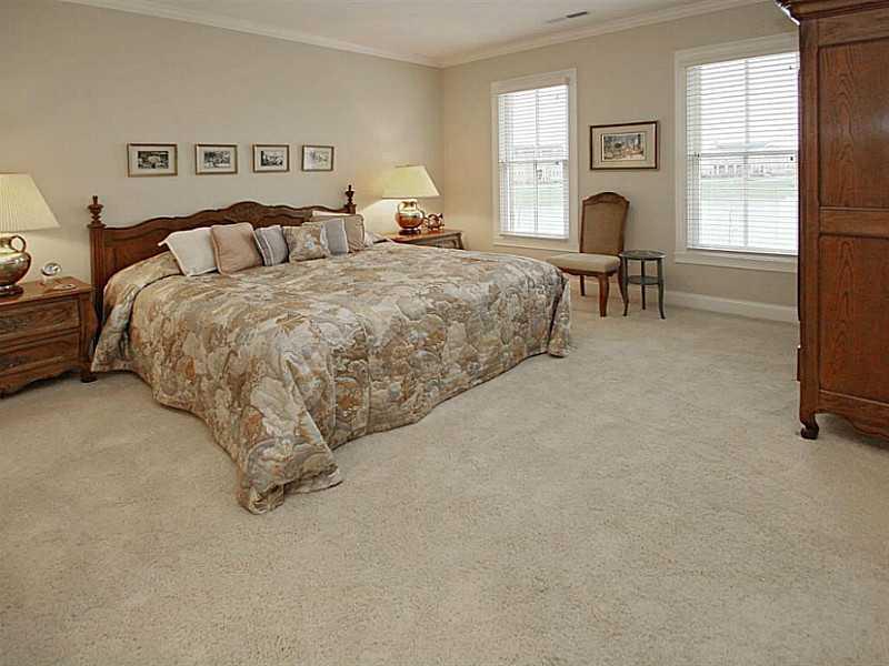 2079 Finchley Road Carmel, IN 46032 - Photo 16 of 24 Gallery Image 16
