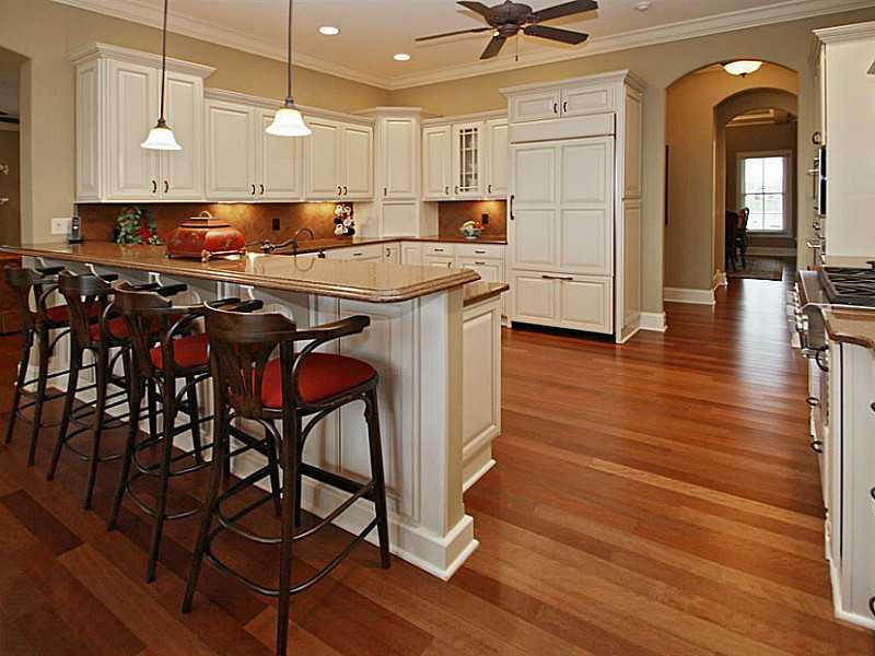 2079 Finchley Road Carmel, IN 46032 - Photo 8 of 24 Gallery Image 8