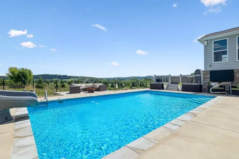 $1,289,000 | 7021 Fiddlers Glen Drive, Arrington, TN 37014