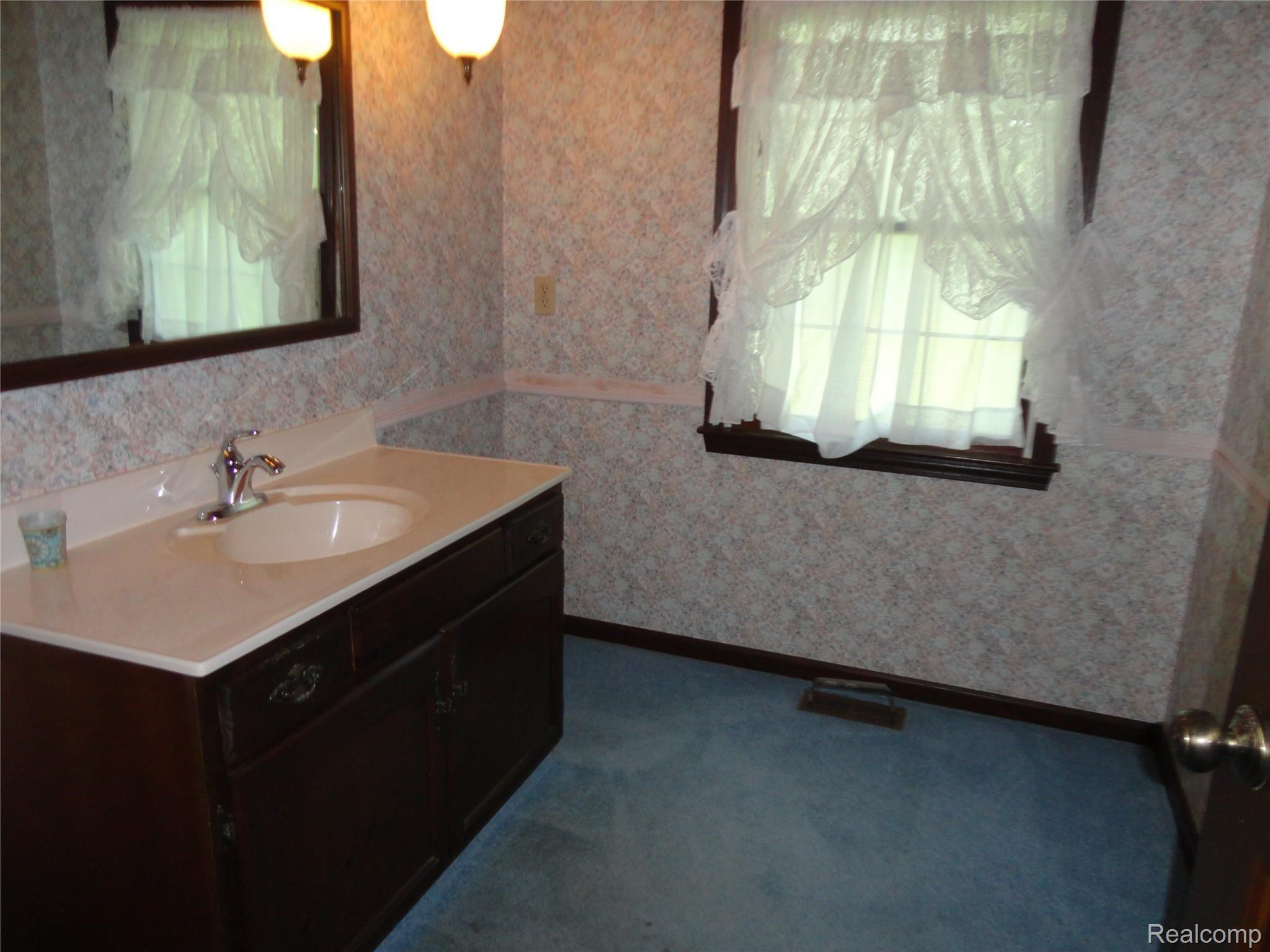 4315 Reid Road Swartz Creek, MI 48473 - Photo 30 of 48 DSC01769.JPG