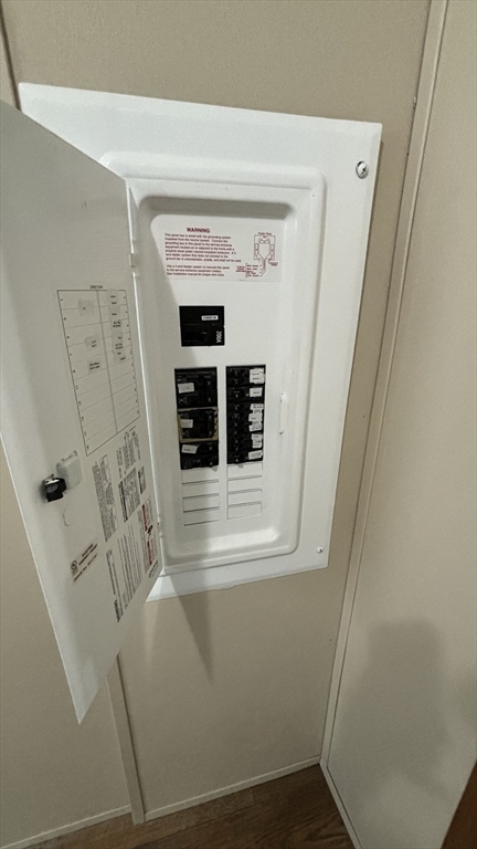 557 Southwest Cutoff, Unit 47 Worcester, MA 01607 - Photo 10 of 10 a view of front door