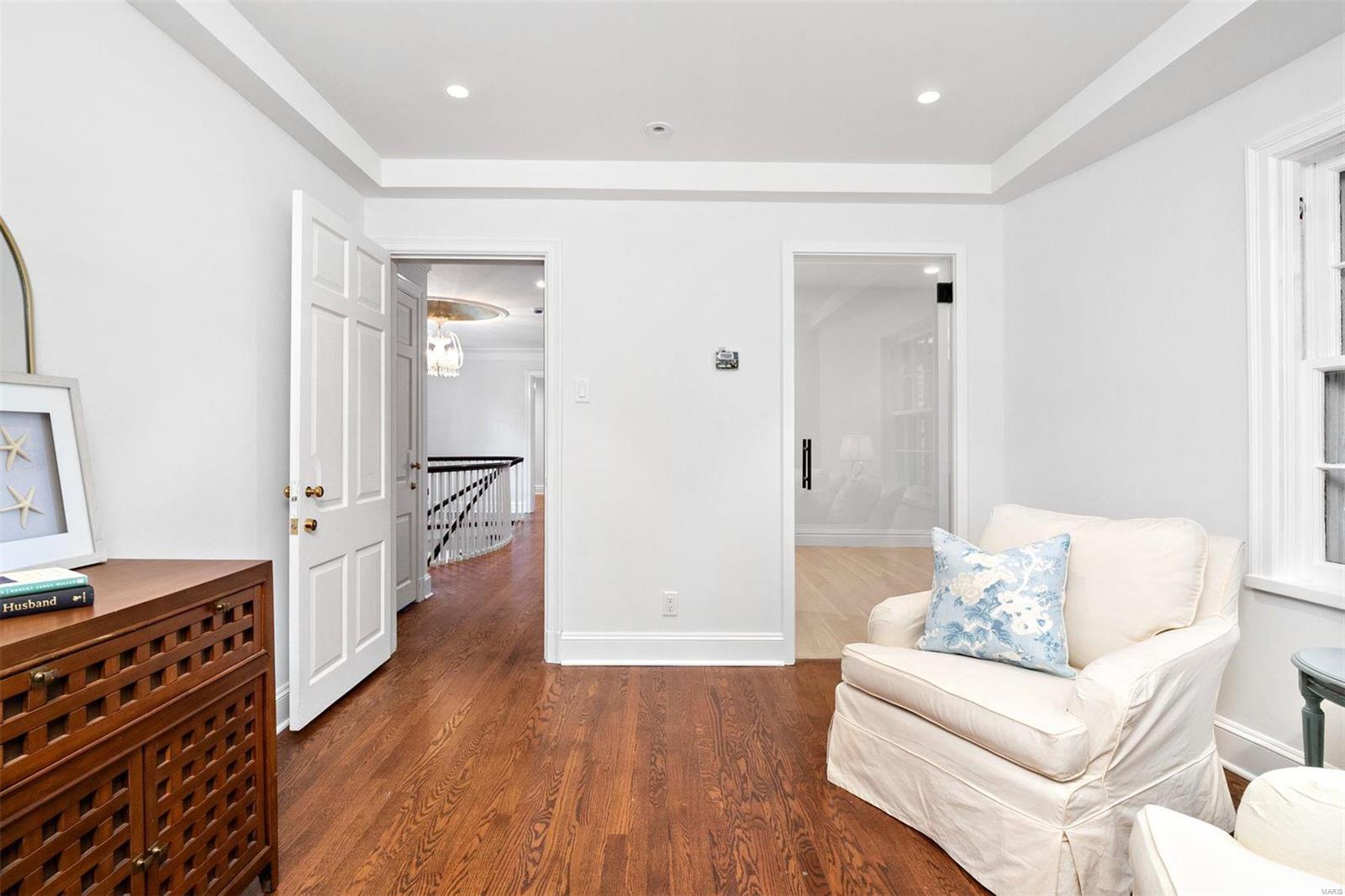 9633 Ladue Road St. Louis, MO 63124 - Photo 23 of 50