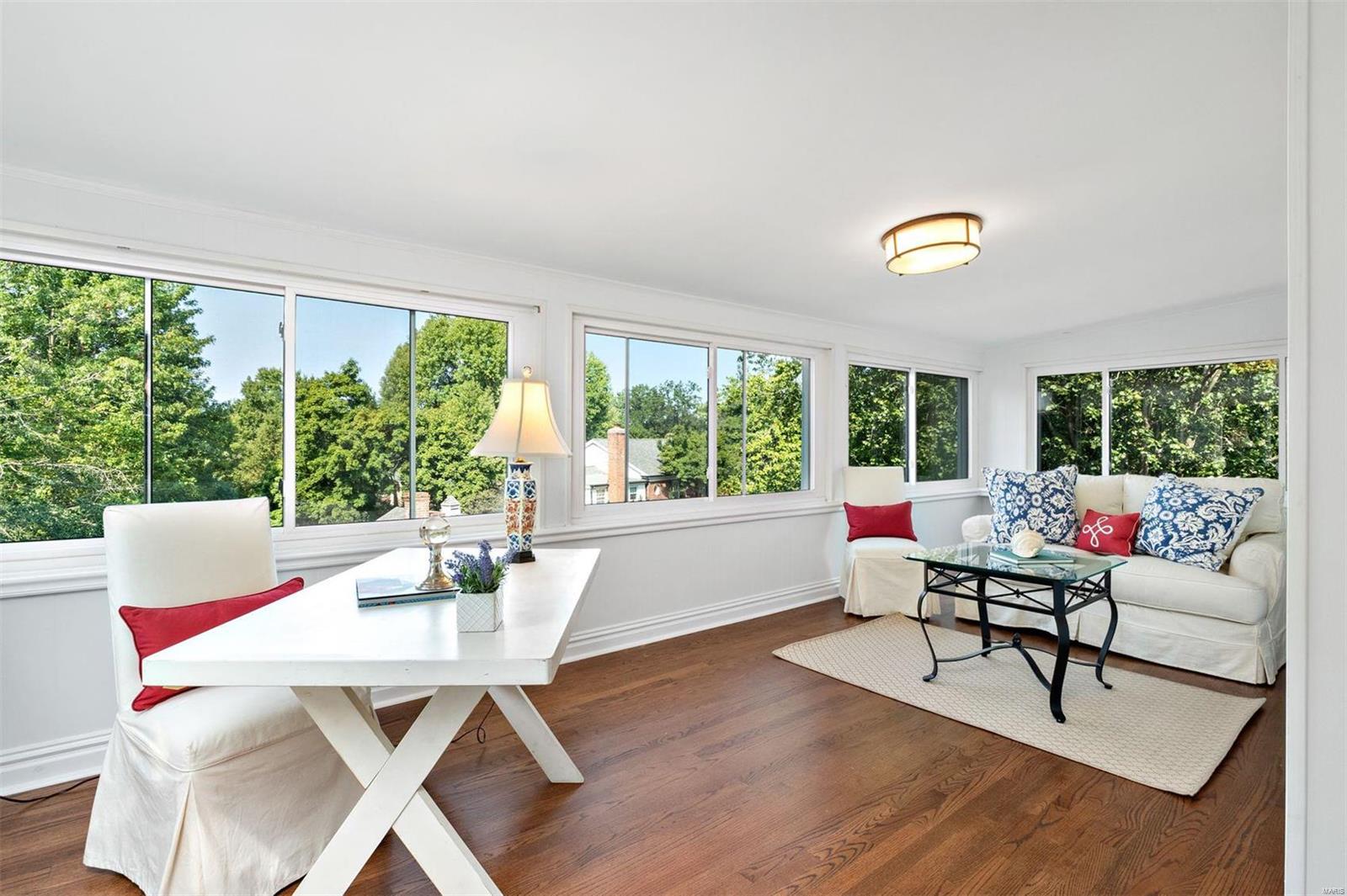 9633 Ladue Road St. Louis, MO 63124 - Photo 28 of 50