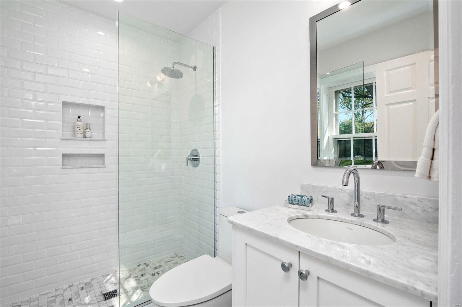 9633 Ladue Road St. Louis, MO 63124 - Photo 39 of 50