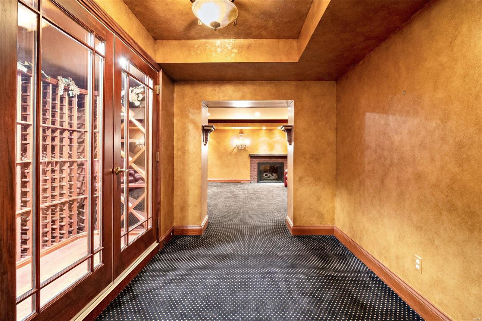 9633 Ladue Road St. Louis, MO 63124 - Photo 40 of 50