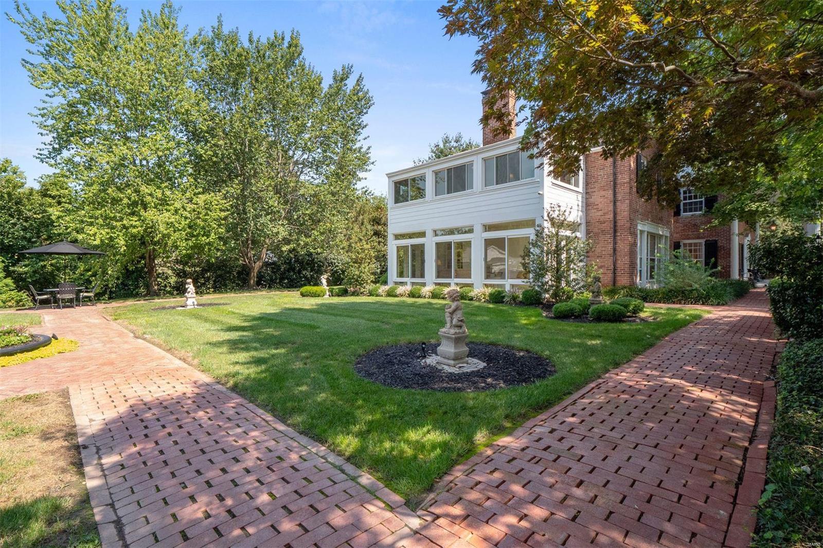 9633 Ladue Road St. Louis, MO 63124 - Photo 47 of 50