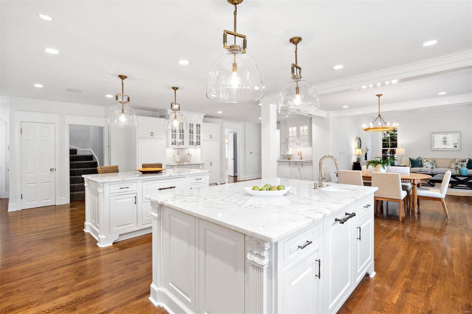 9633 Ladue Road St. Louis, MO 63124 - Photo 9 of 50