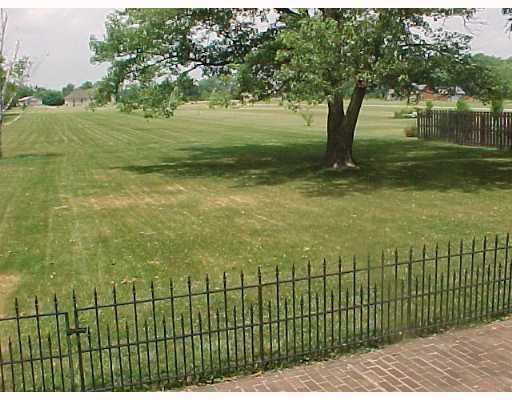 7200 Peters Road Tipp City, OH 45371 - Photo 3 of 8 Gallery Image 3