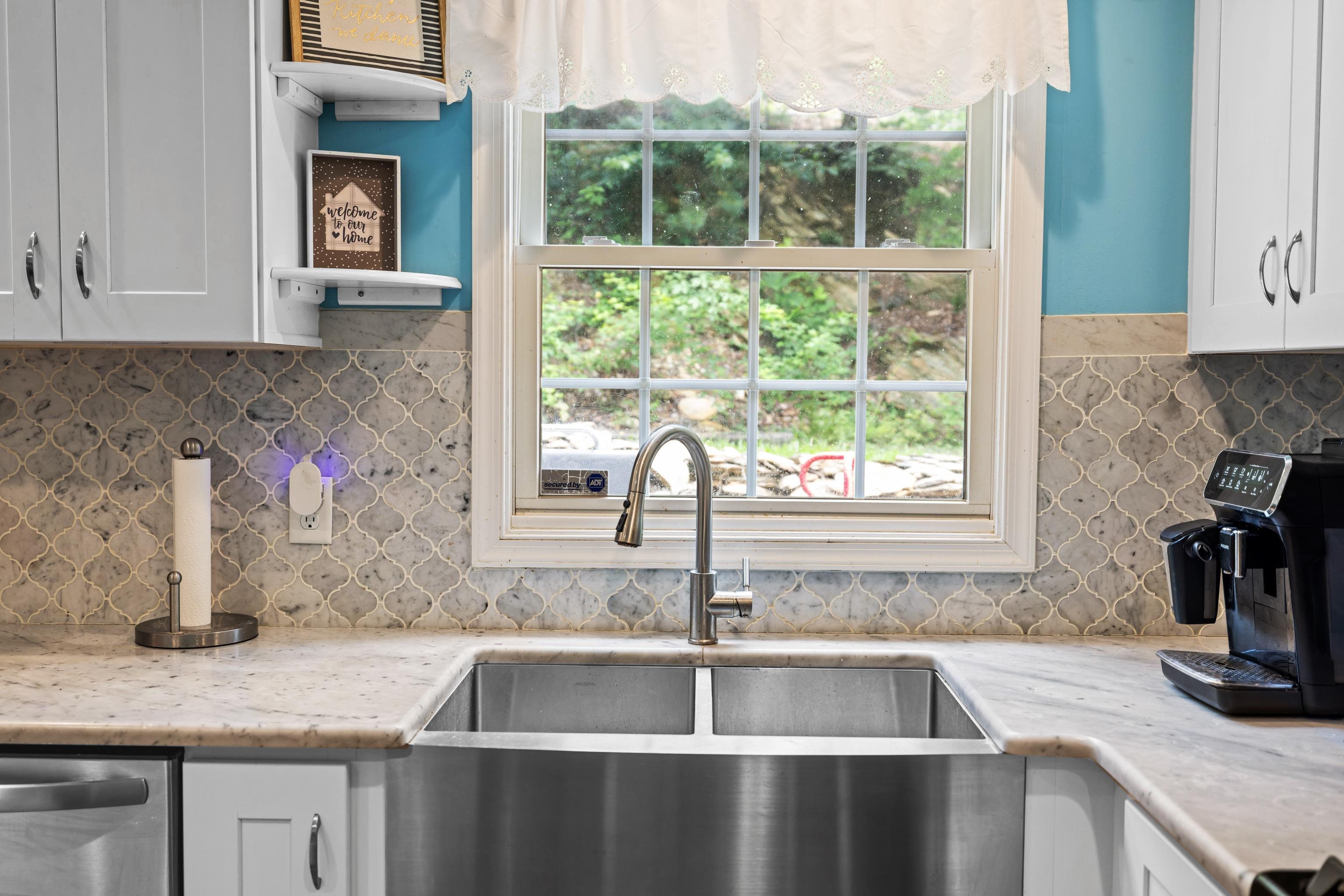 40 Bear Den Road Waynesboro, VA 22980 - Photo 8 of 57 Gallery Image 8
